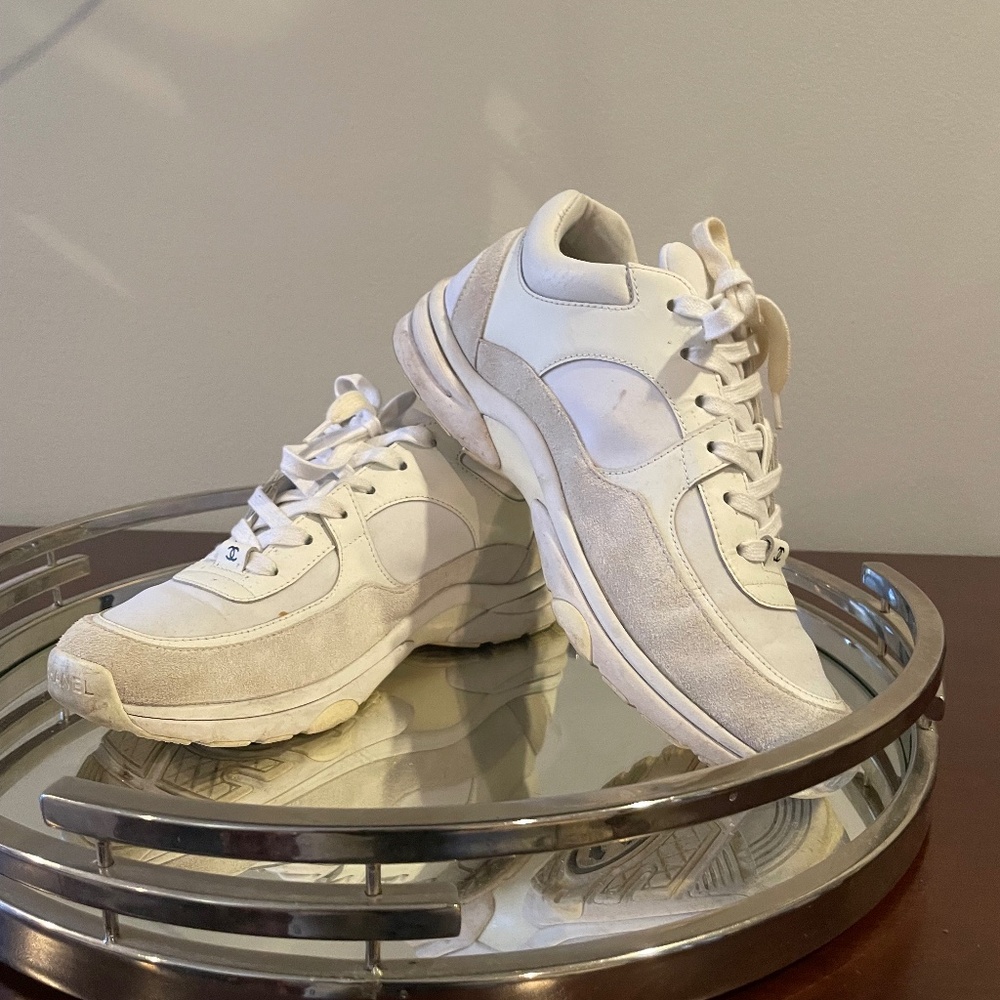 CHANEL sneakers/milk/white/39.5/in box/dust bags